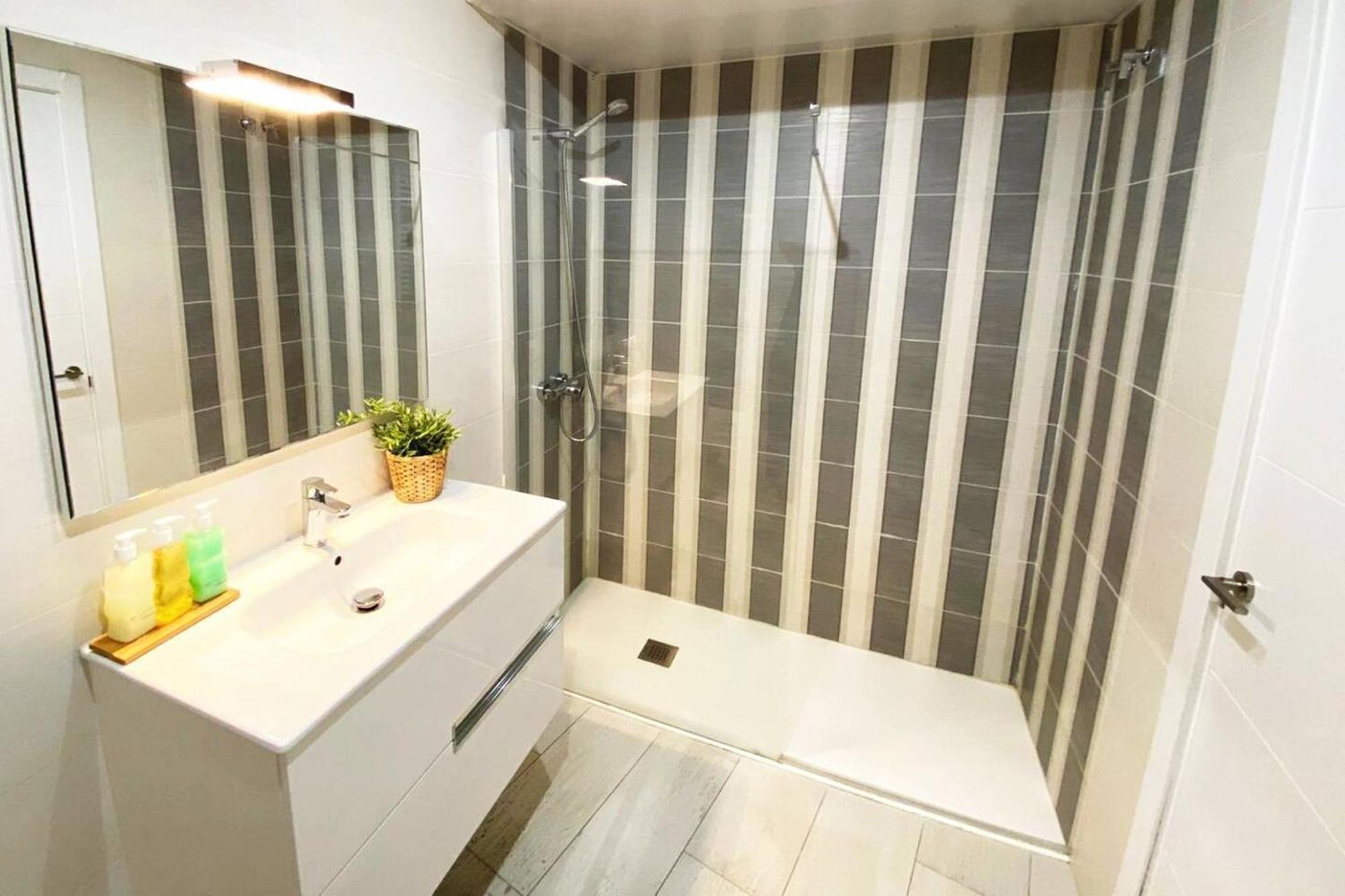 Apartamento De Diseno En Plaza Mayor مدريد المظهر الخارجي الصورة